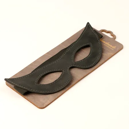 Открытая маска из натуральной кожи, острая — купить в Алматы