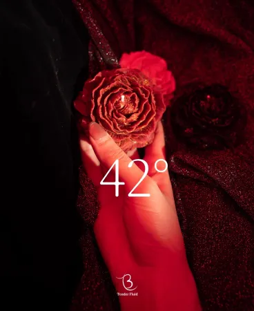 Свеча Peony Glow — купить в Алматы 8