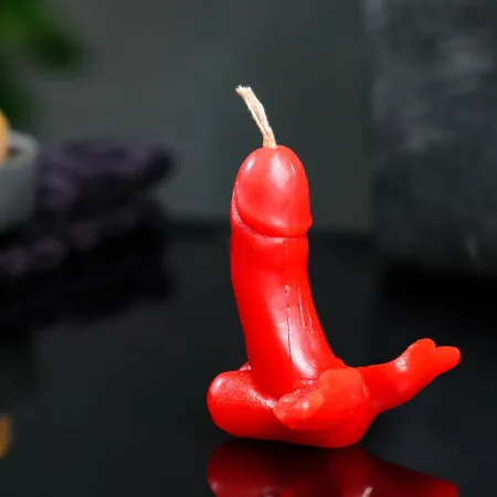 Фигурная свеча "Фаворит с крыльями", красная — купить в Алматы 3